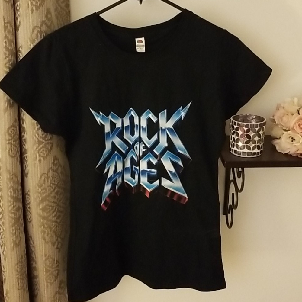 Womens Rock of Ages musical t shirt Medium